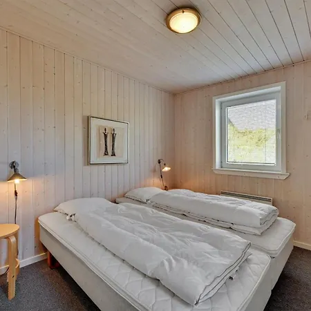 Elizabeta - 100m To The Fjord By Interhome Appartamento